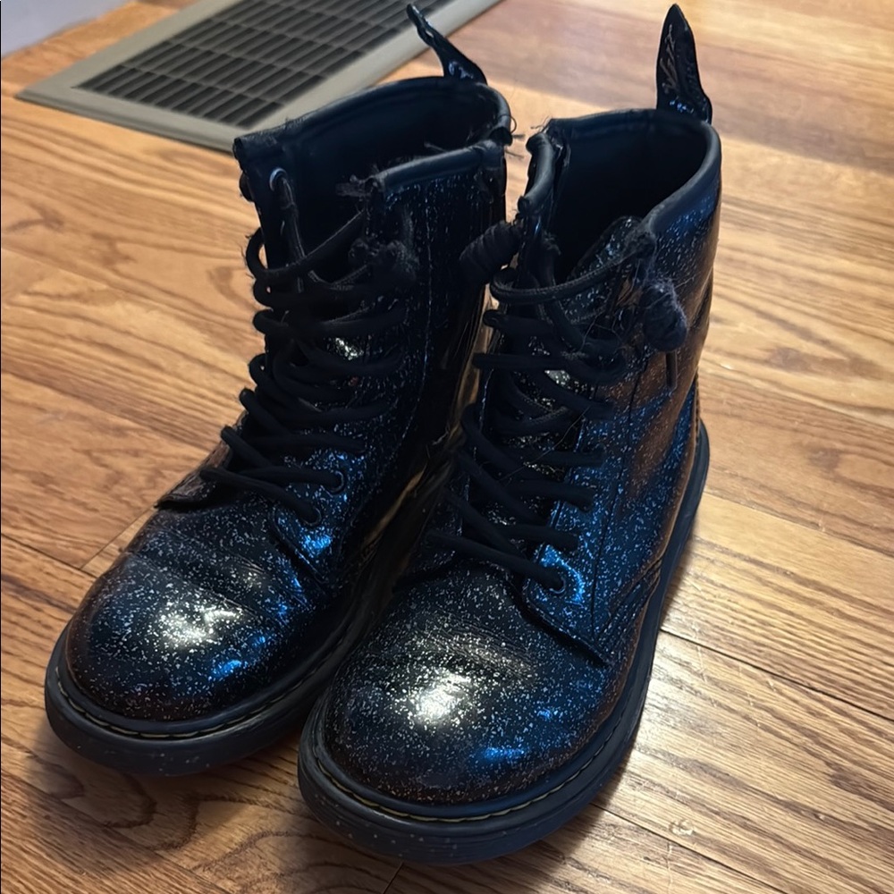 Girls black glitter Doc Marten boots!